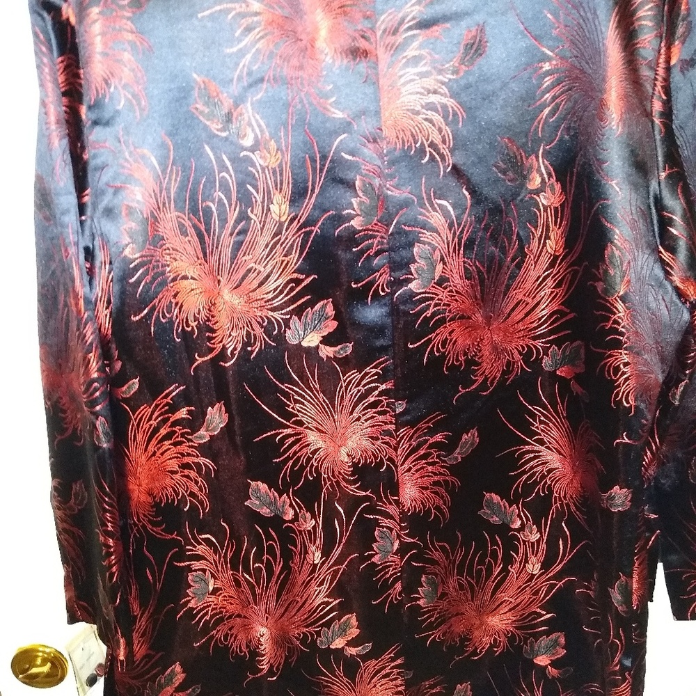Silk jacket - Picture 2 of 5